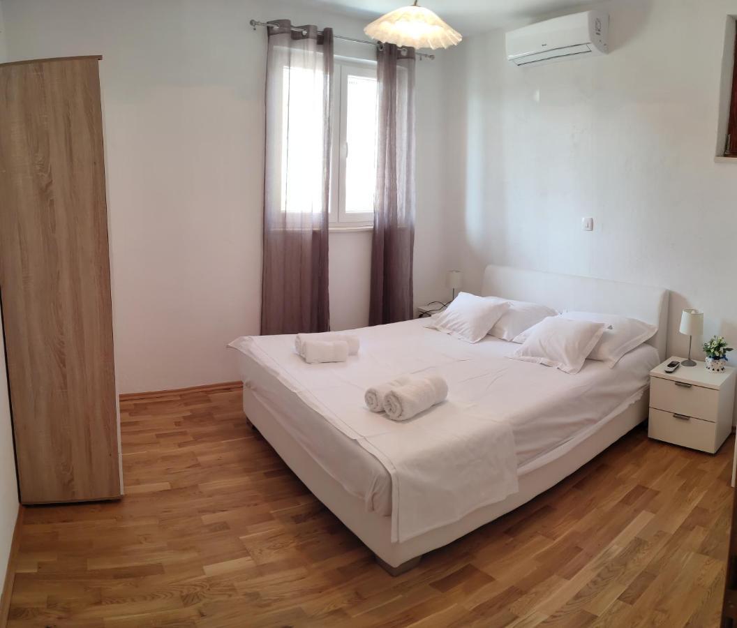 Apartments Villa Anna 珀德垂那 外观 照片