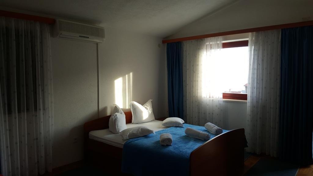 Apartments Villa Anna 珀德垂那 外观 照片